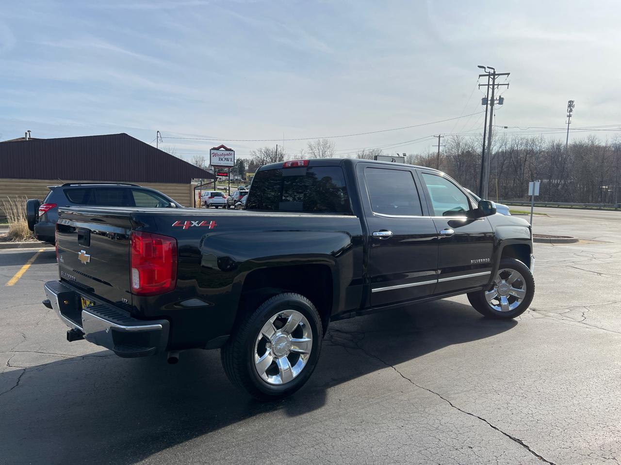 Chevrolet Silverado 1500 LTZ Crew Cab 4WD 2018
