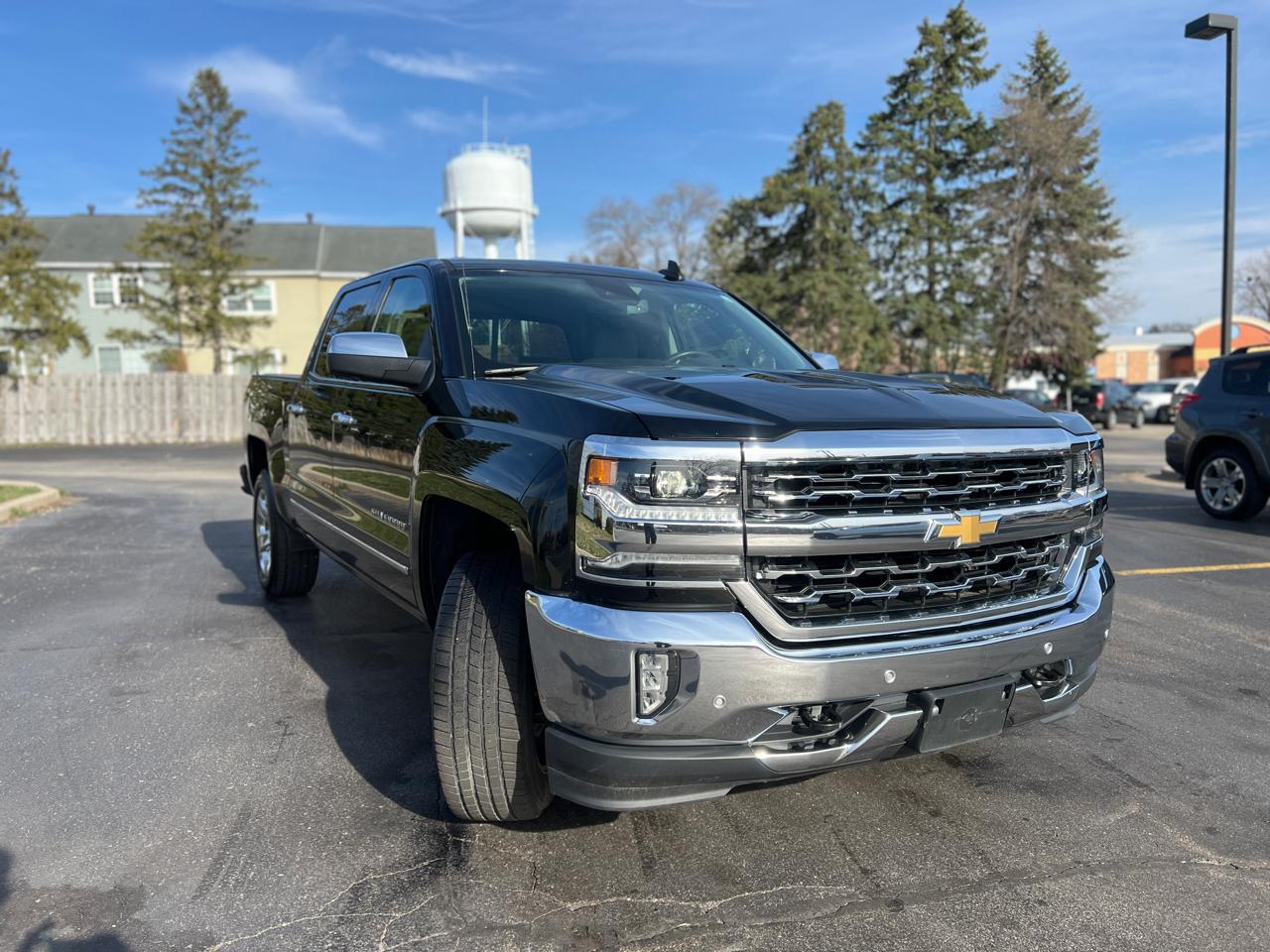 Chevrolet Silverado 1500 LTZ Crew Cab 4WD 2018