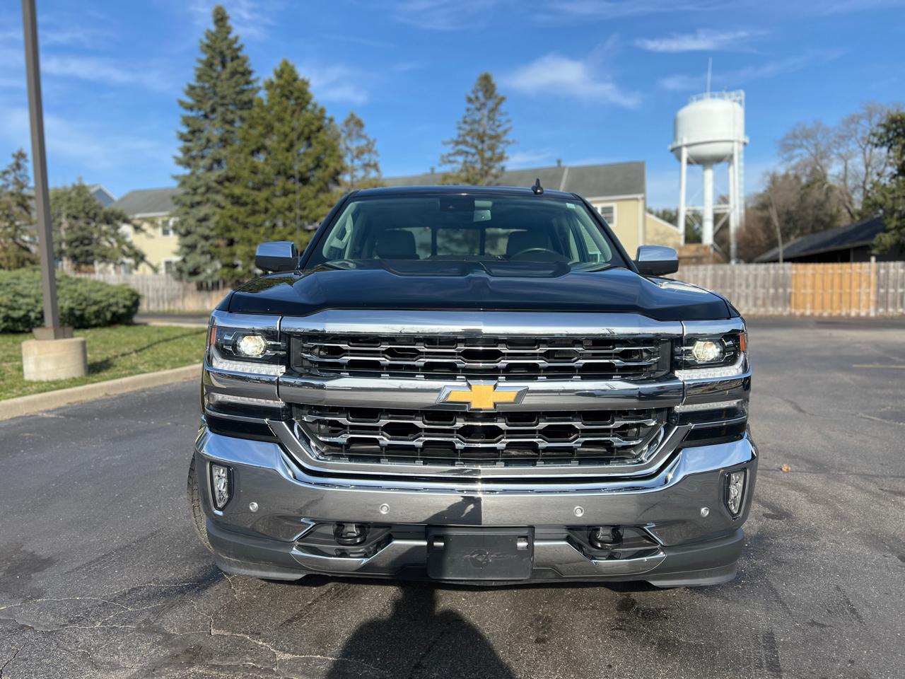 Chevrolet Silverado 1500 LTZ Crew Cab 4WD 2018