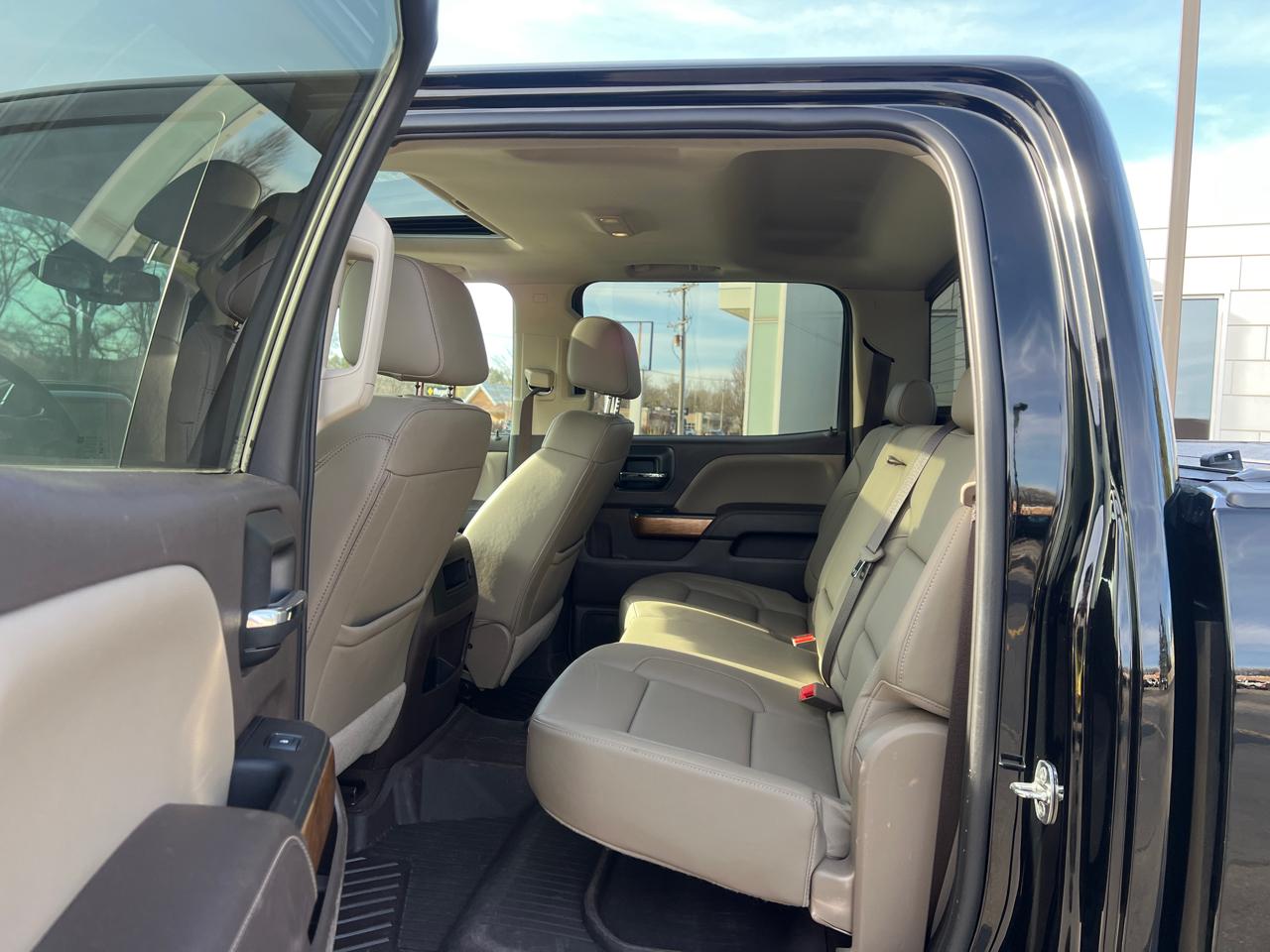 Chevrolet Silverado 1500 LTZ Crew Cab 4WD 2018