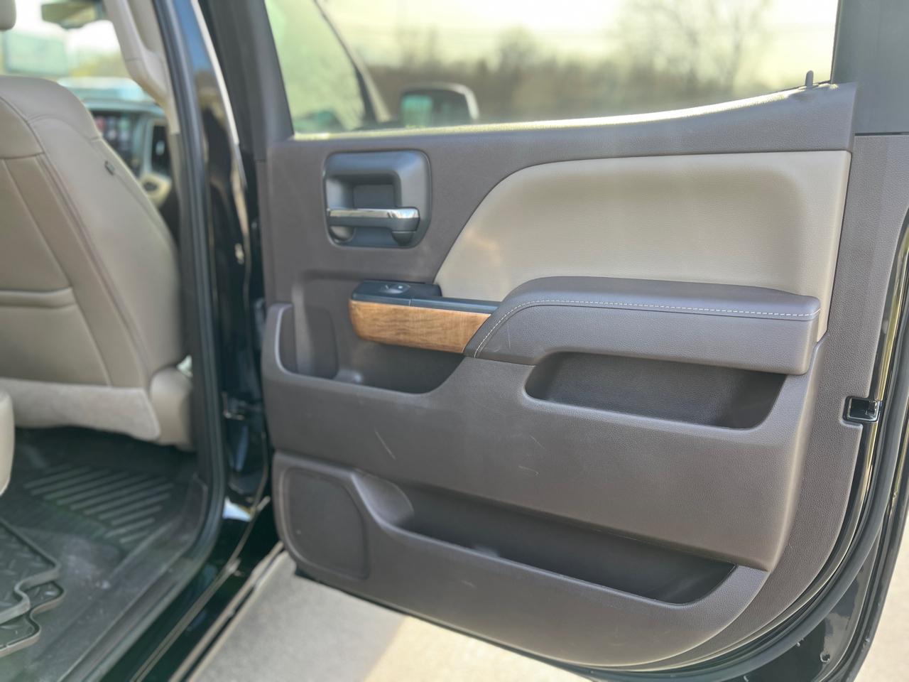 Chevrolet Silverado 1500 LTZ Crew Cab 4WD 2018