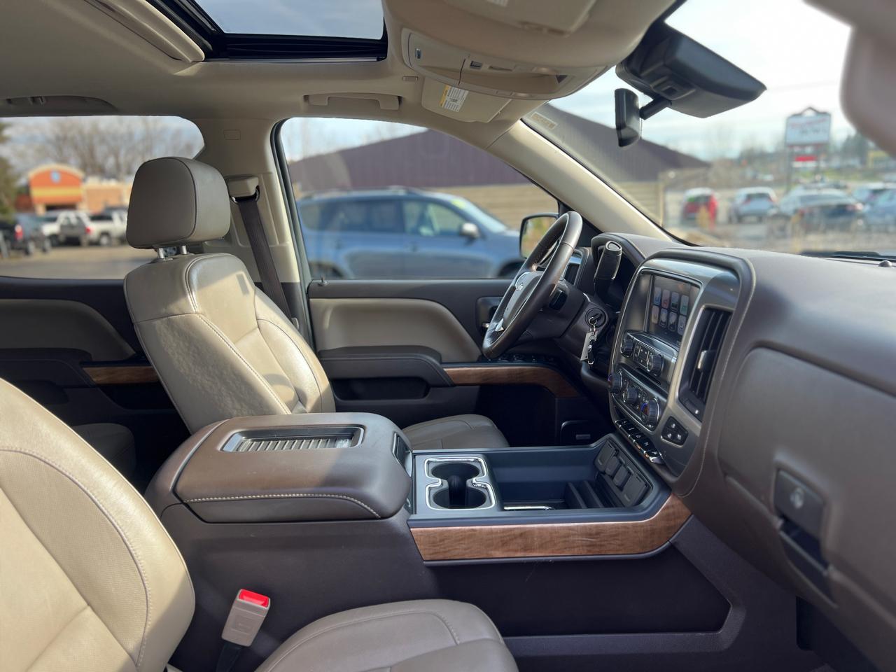 Chevrolet Silverado 1500 LTZ Crew Cab 4WD 2018