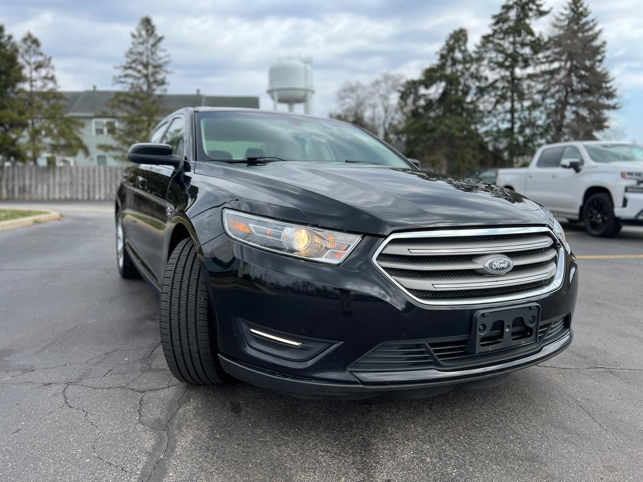 Ford Taurus SEL FWD 2017