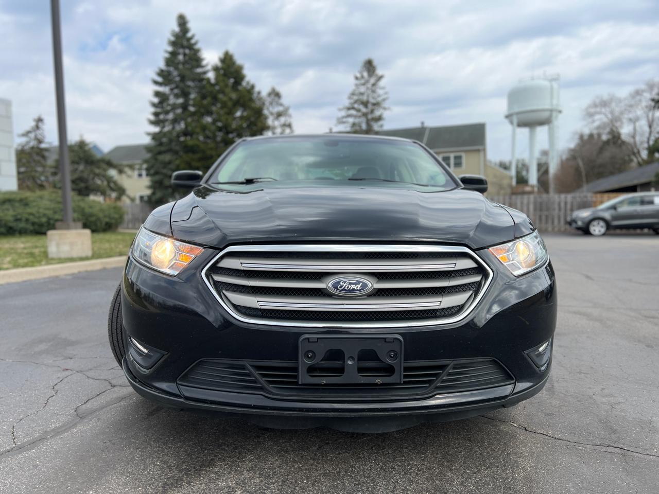 Ford Taurus SEL FWD 2017