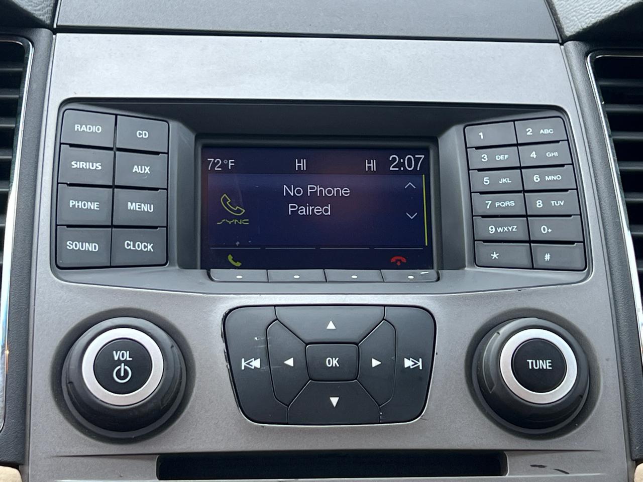 Ford Taurus SEL FWD 2017