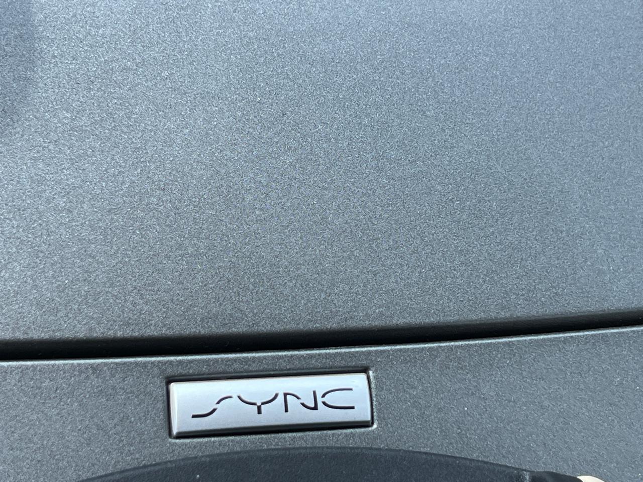 Ford Taurus SEL FWD 2017