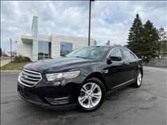 2017 Ford Taurus 