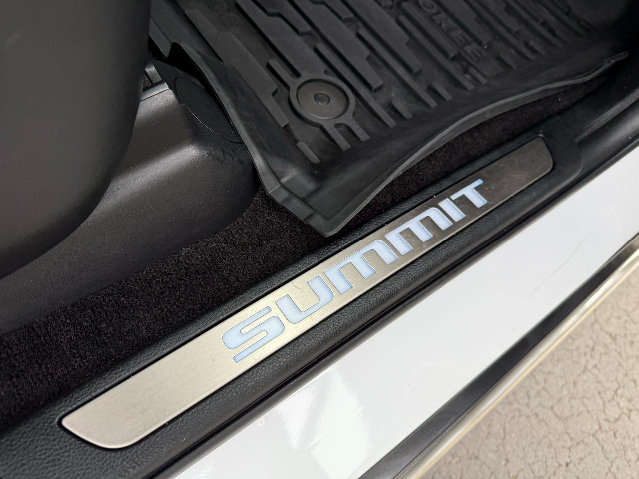 Jeep Grand Cherokee Summit 4WD 2018