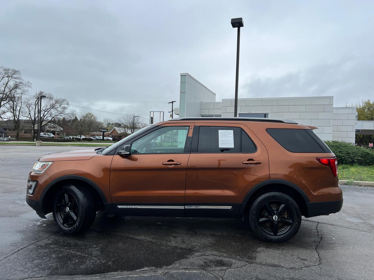 Ford Explorer XLT 4WD 2017