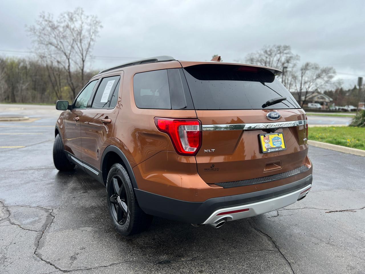 Ford Explorer XLT 4WD 2017