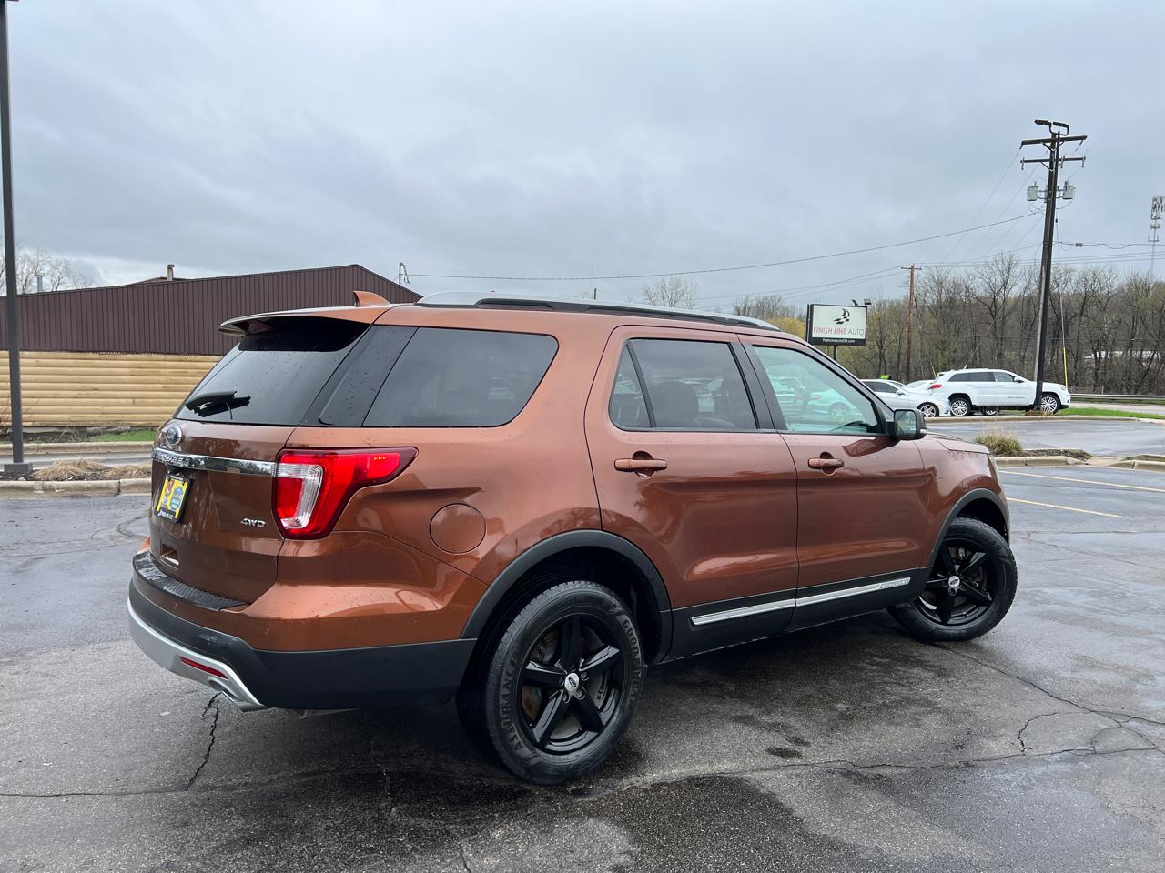 Ford Explorer XLT 4WD 2017