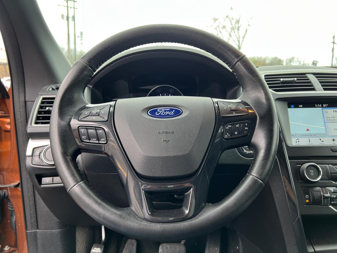 Ford Explorer XLT 4WD 2017