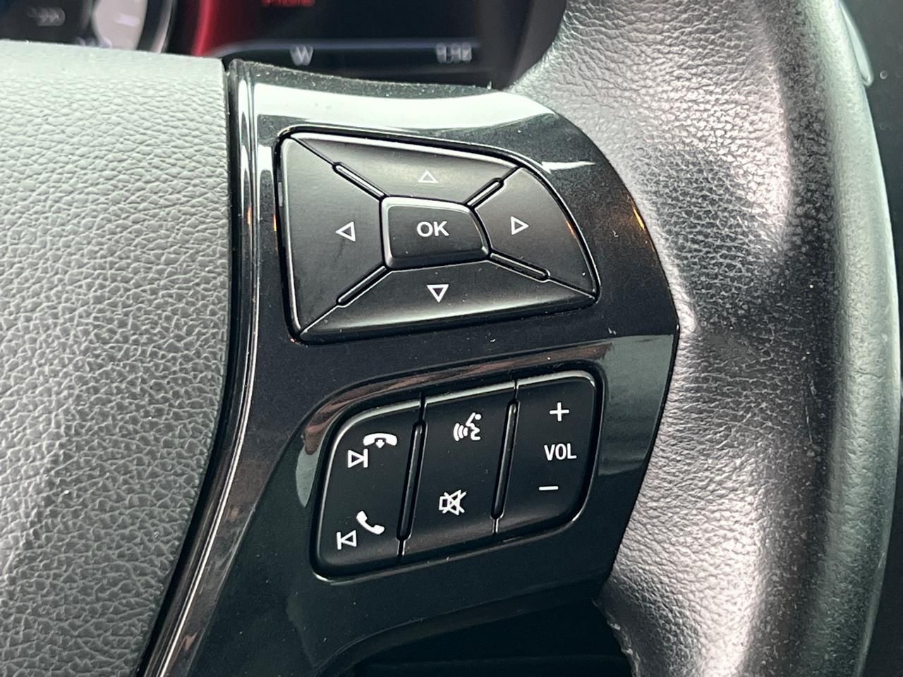 Ford Explorer XLT 4WD 2017