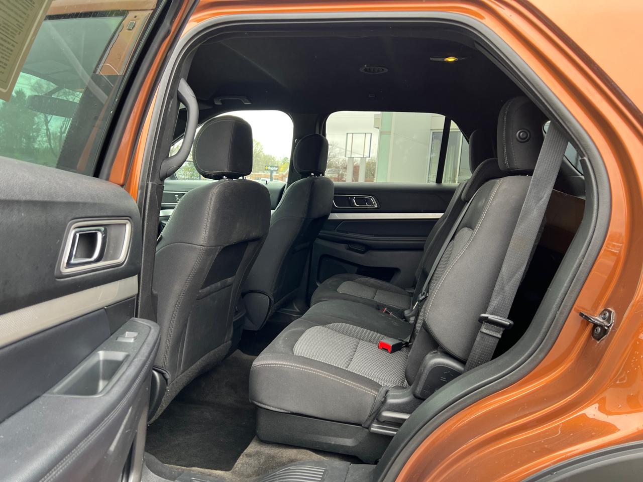 Ford Explorer XLT 4WD 2017