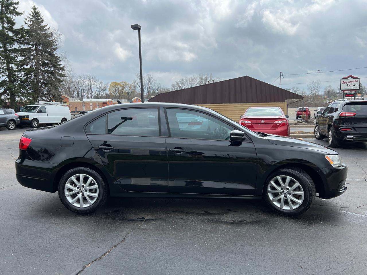 Volkswagen Jetta SE 2012