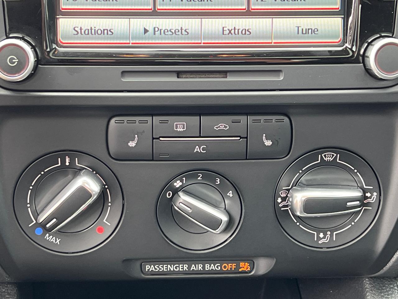 Volkswagen Jetta SE 2012