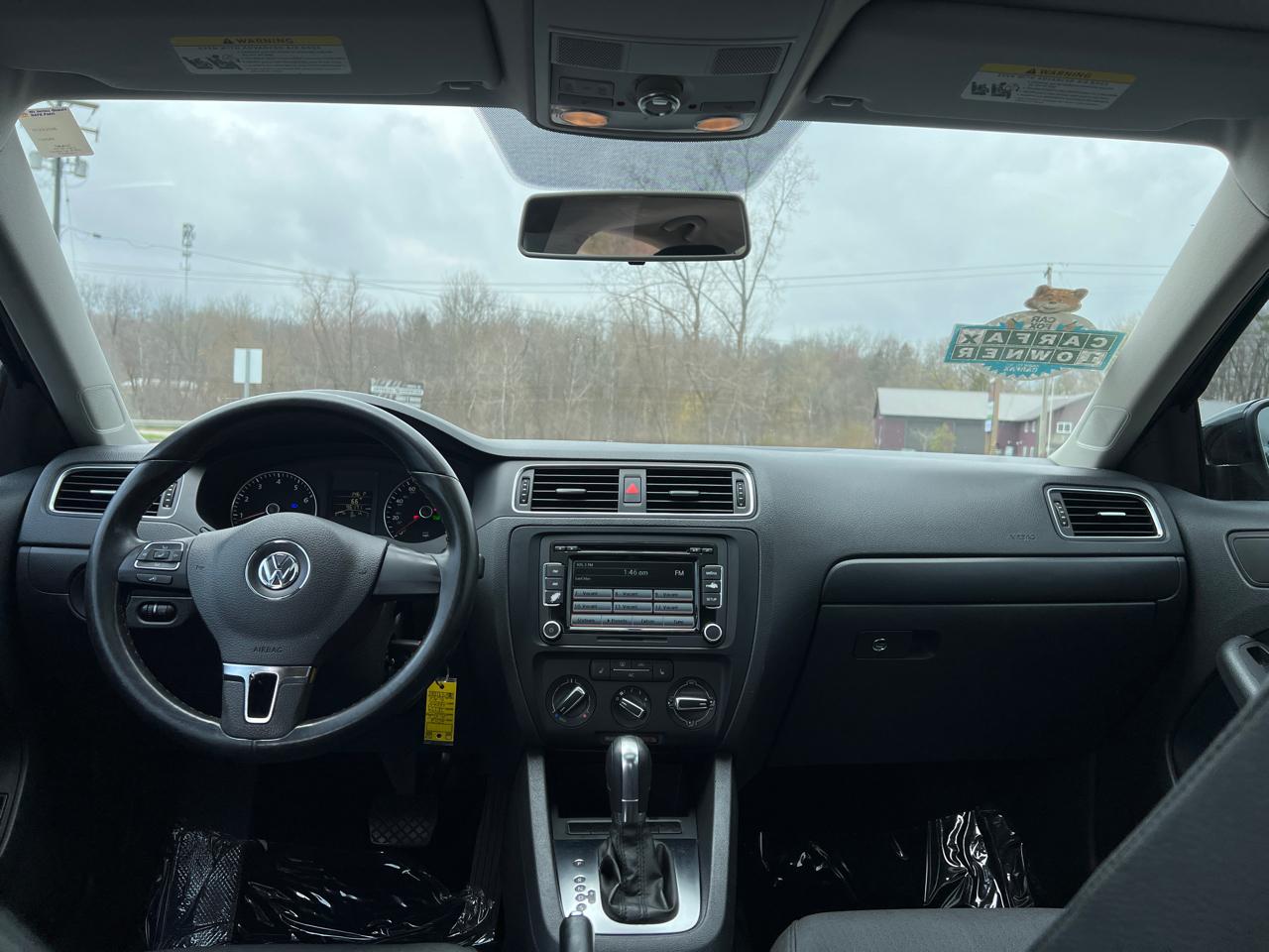 Volkswagen Jetta SE 2012