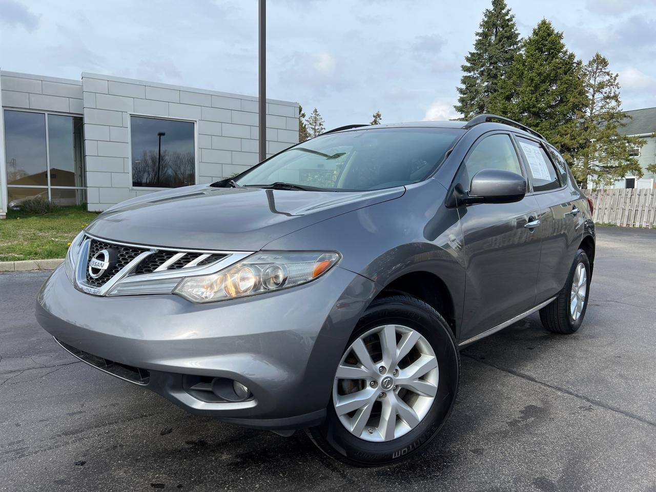 Nissan Murano SV AWD 2013