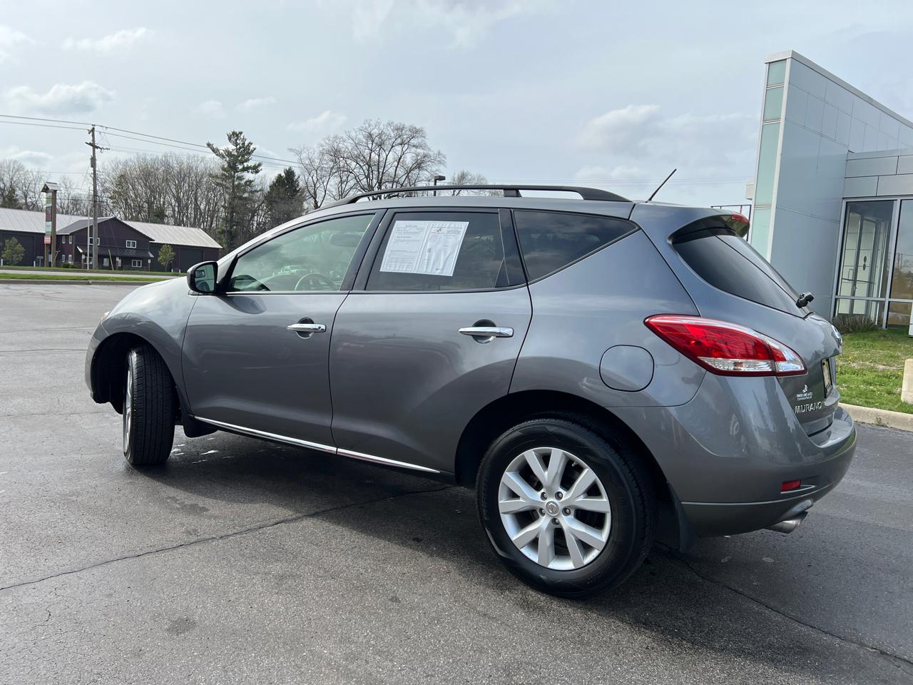 Nissan Murano SV AWD 2013