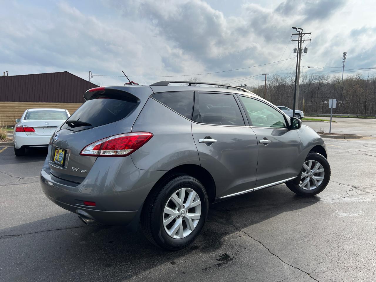 Nissan Murano SV AWD 2013