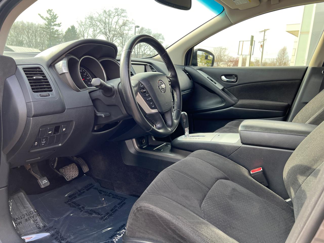 Nissan Murano SV AWD 2013