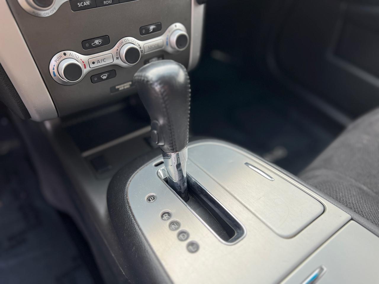 Nissan Murano SV AWD 2013