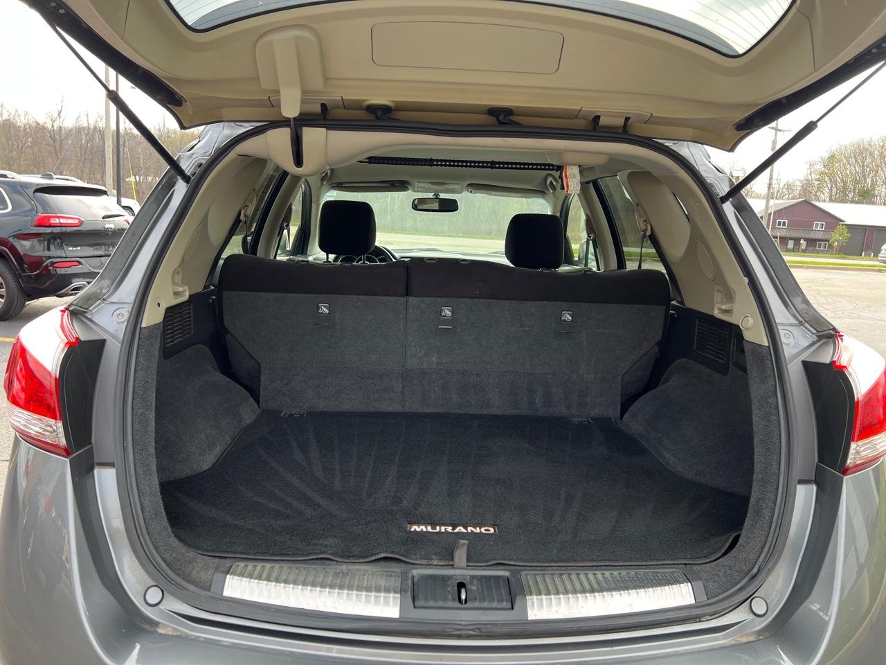 Nissan Murano SV AWD 2013