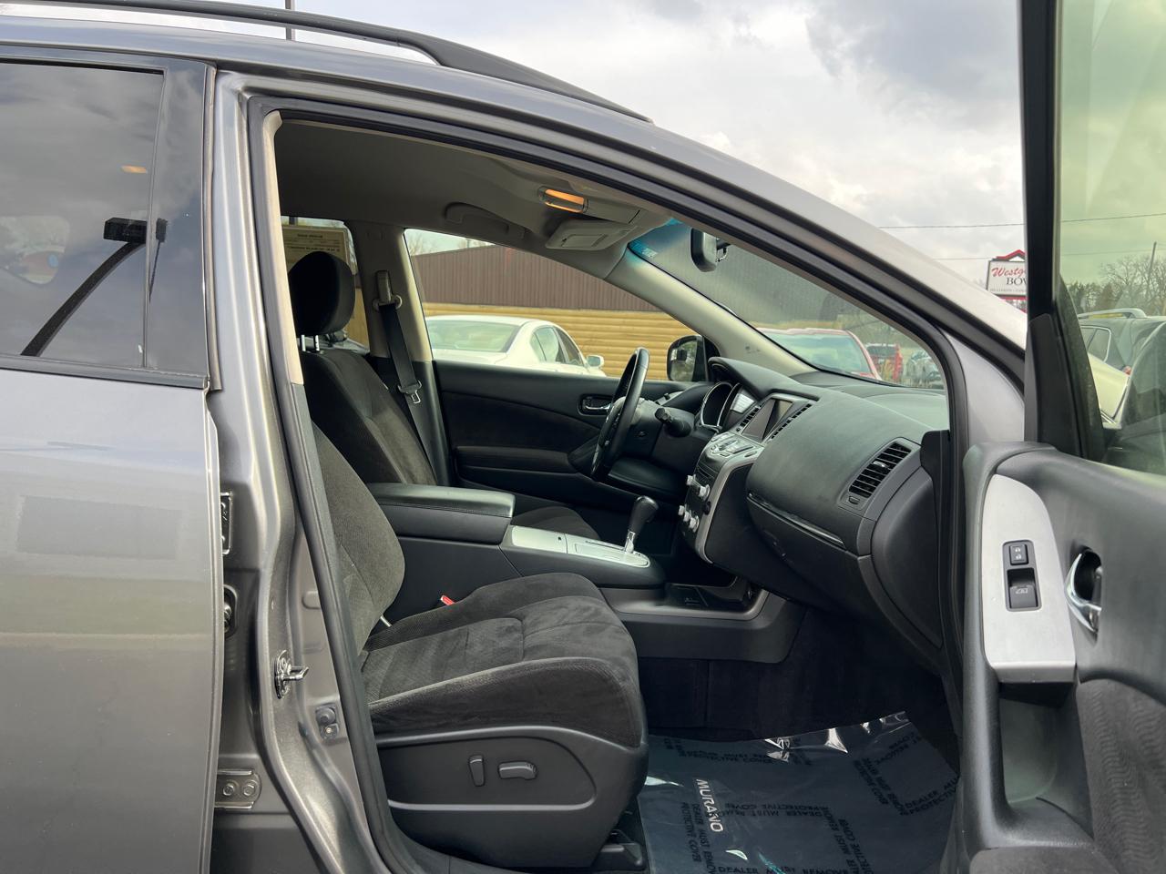 Nissan Murano SV AWD 2013