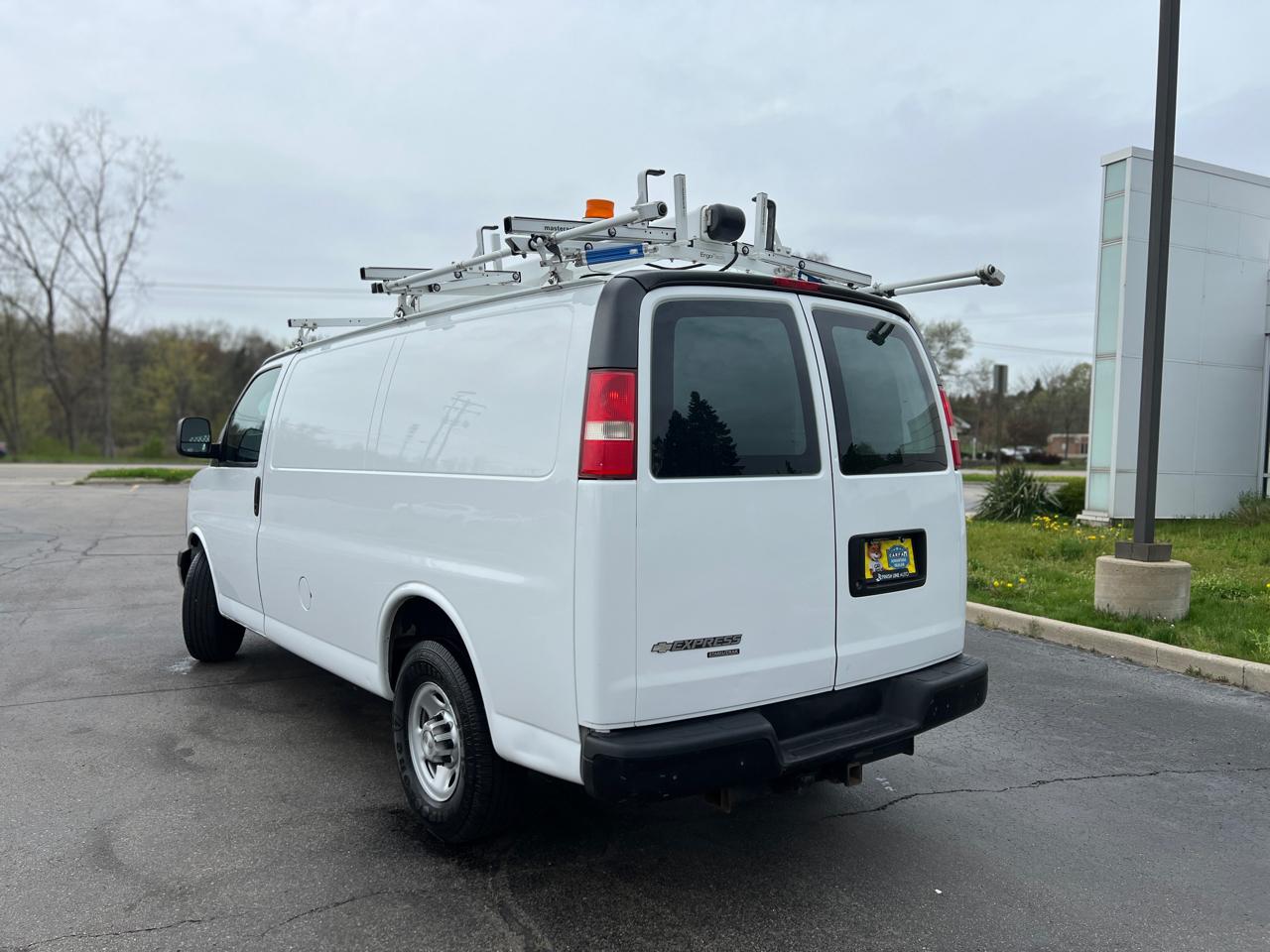 Chevrolet Express 2500 Cargo FFV 2015