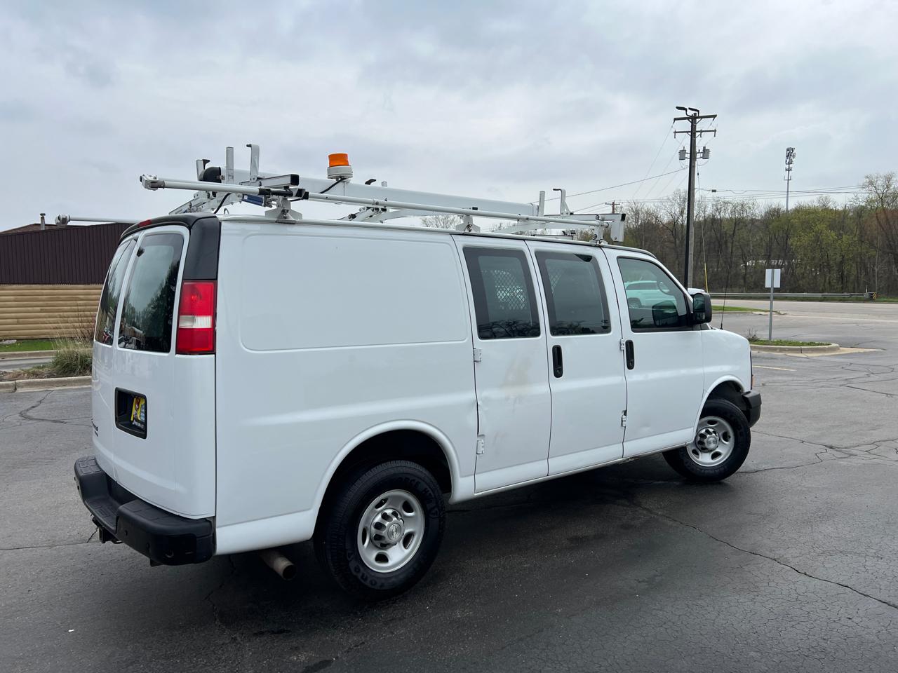 Chevrolet Express 2500 Cargo FFV 2015