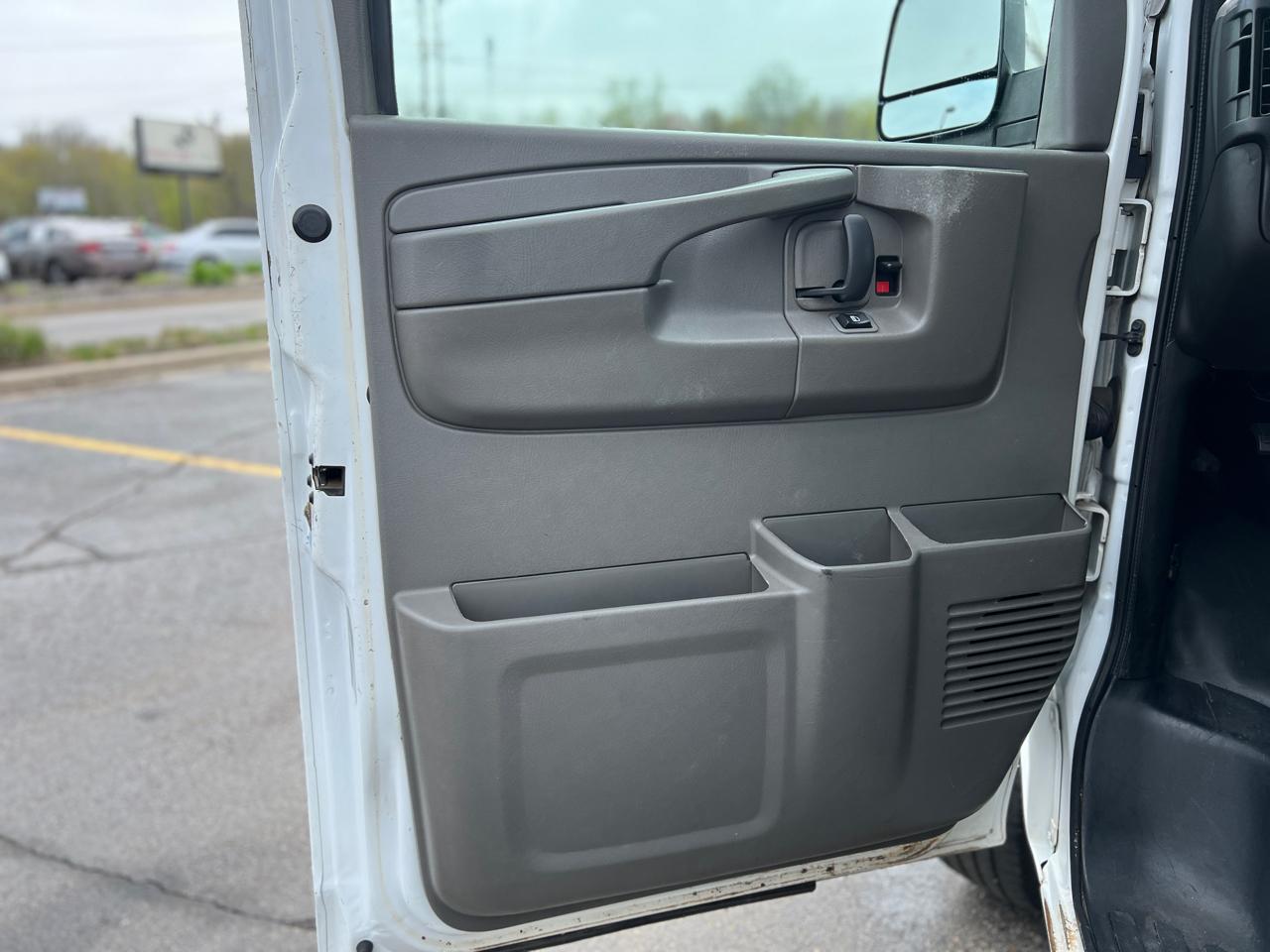 Chevrolet Express 2500 Cargo FFV 2015