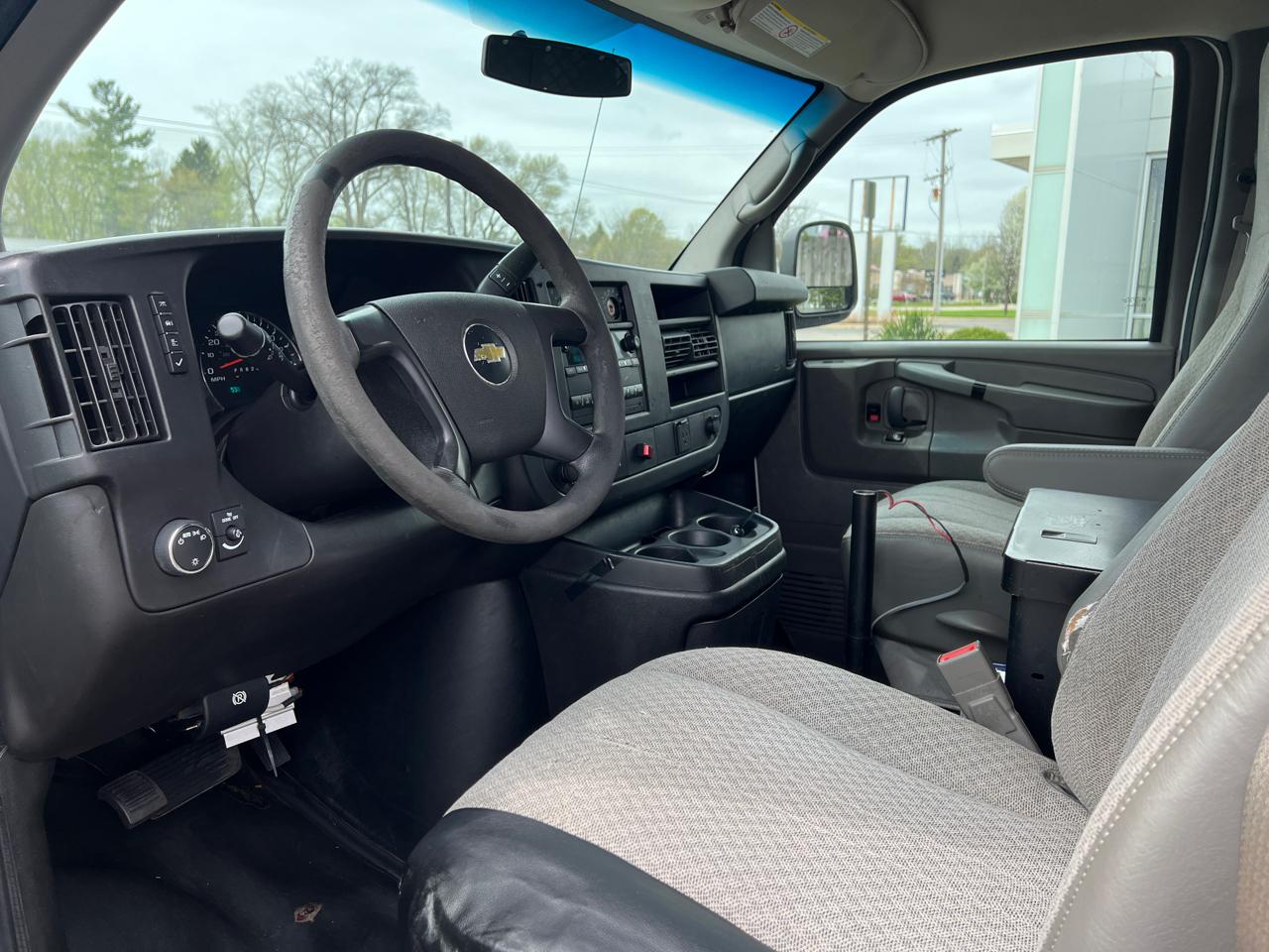 Chevrolet Express 2500 Cargo FFV 2015