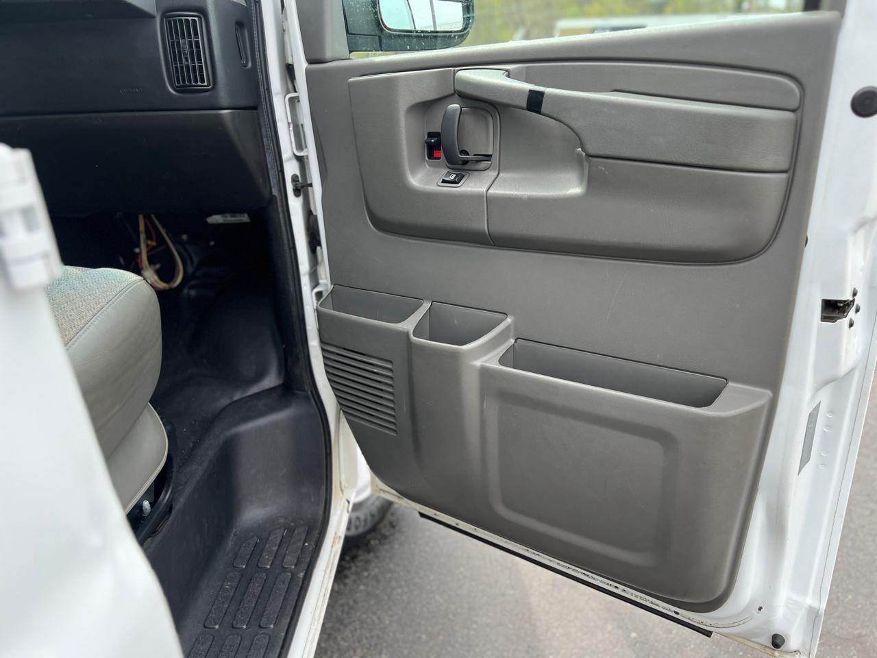 Chevrolet Express 2500 Cargo FFV 2015