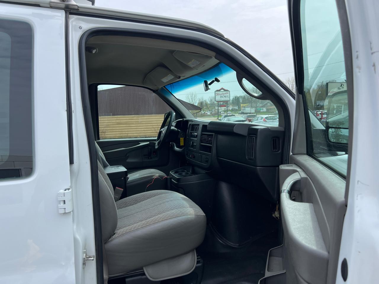 Chevrolet Express 2500 Cargo FFV 2015