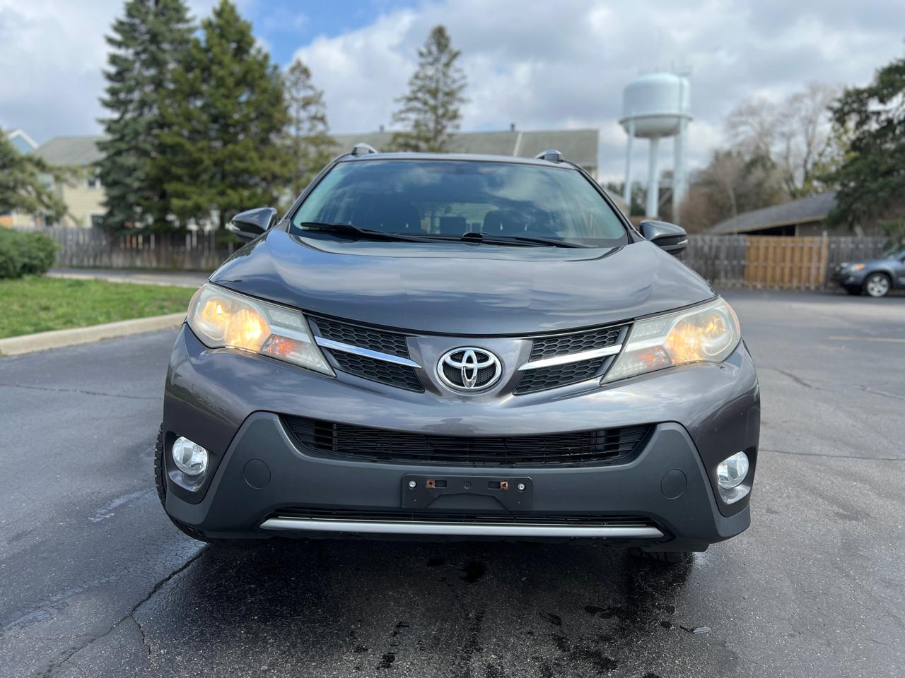 Toyota RAV4 XLE AWD 2013