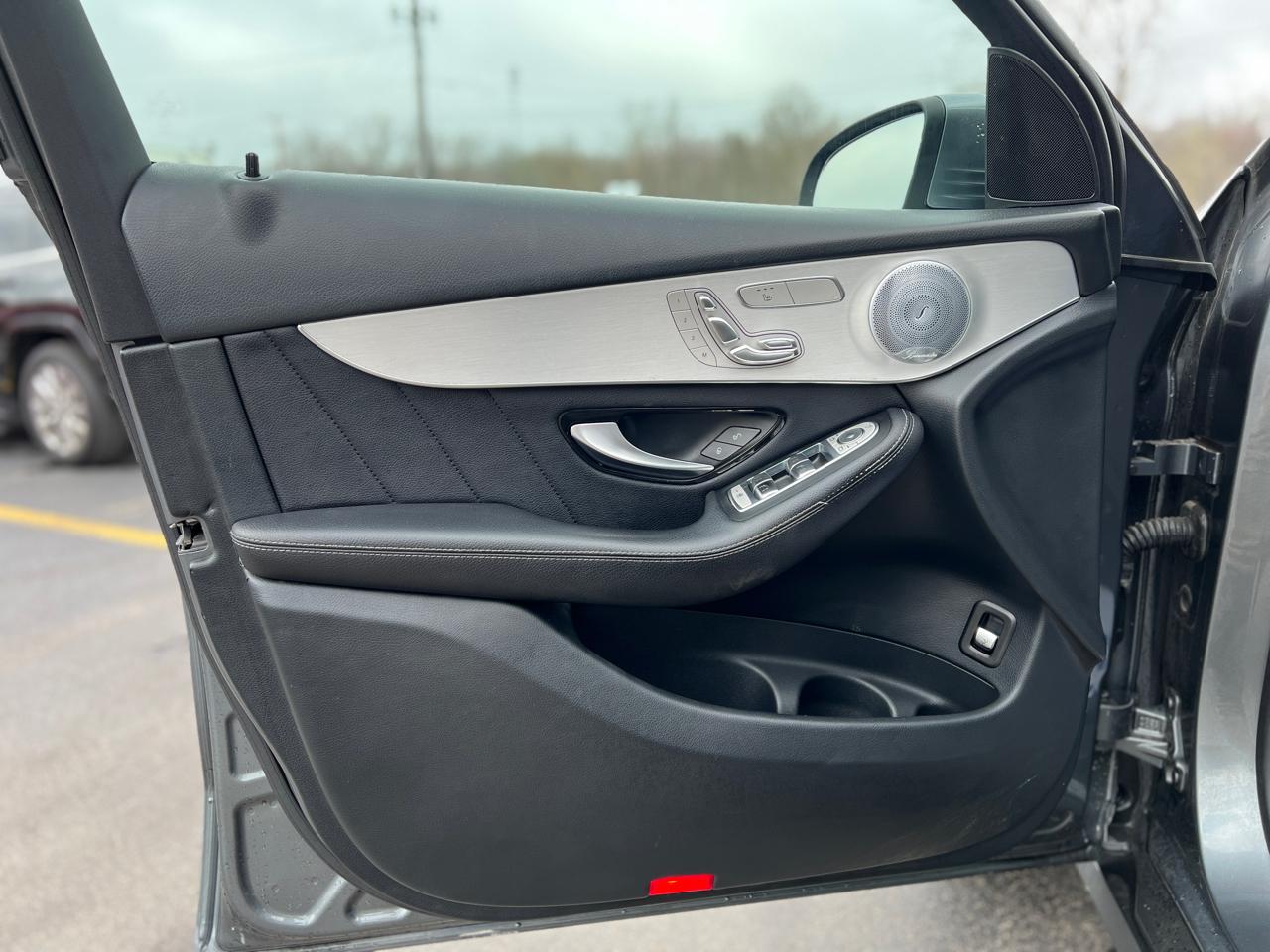 Mercedes-Benz GLC-Class GLC300 4MATIC 2019