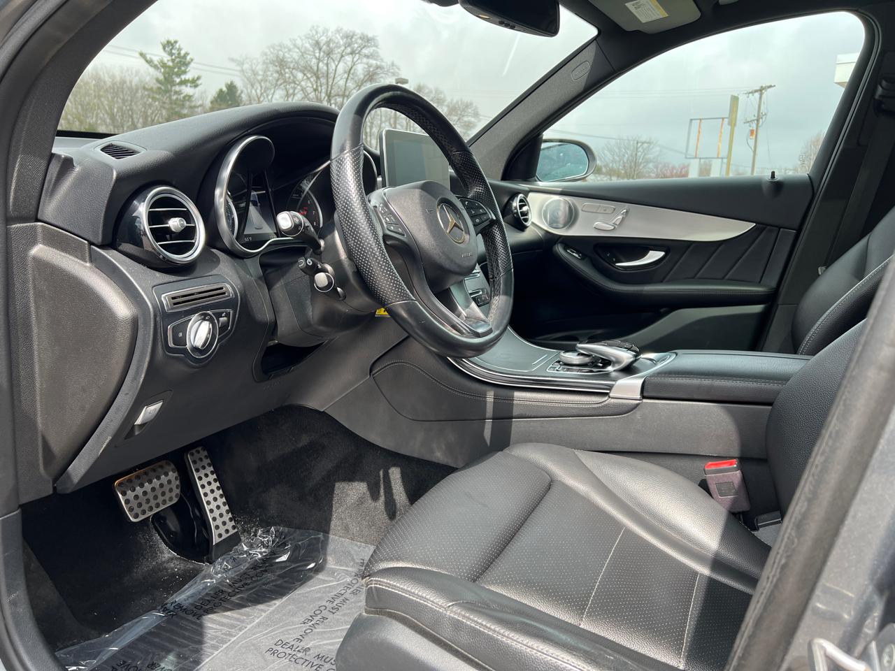 Mercedes-Benz GLC-Class GLC300 4MATIC 2019