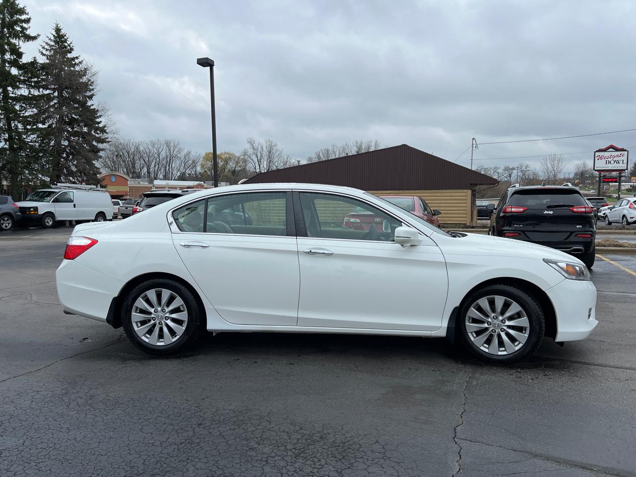 Honda Accord EX sedan 2013