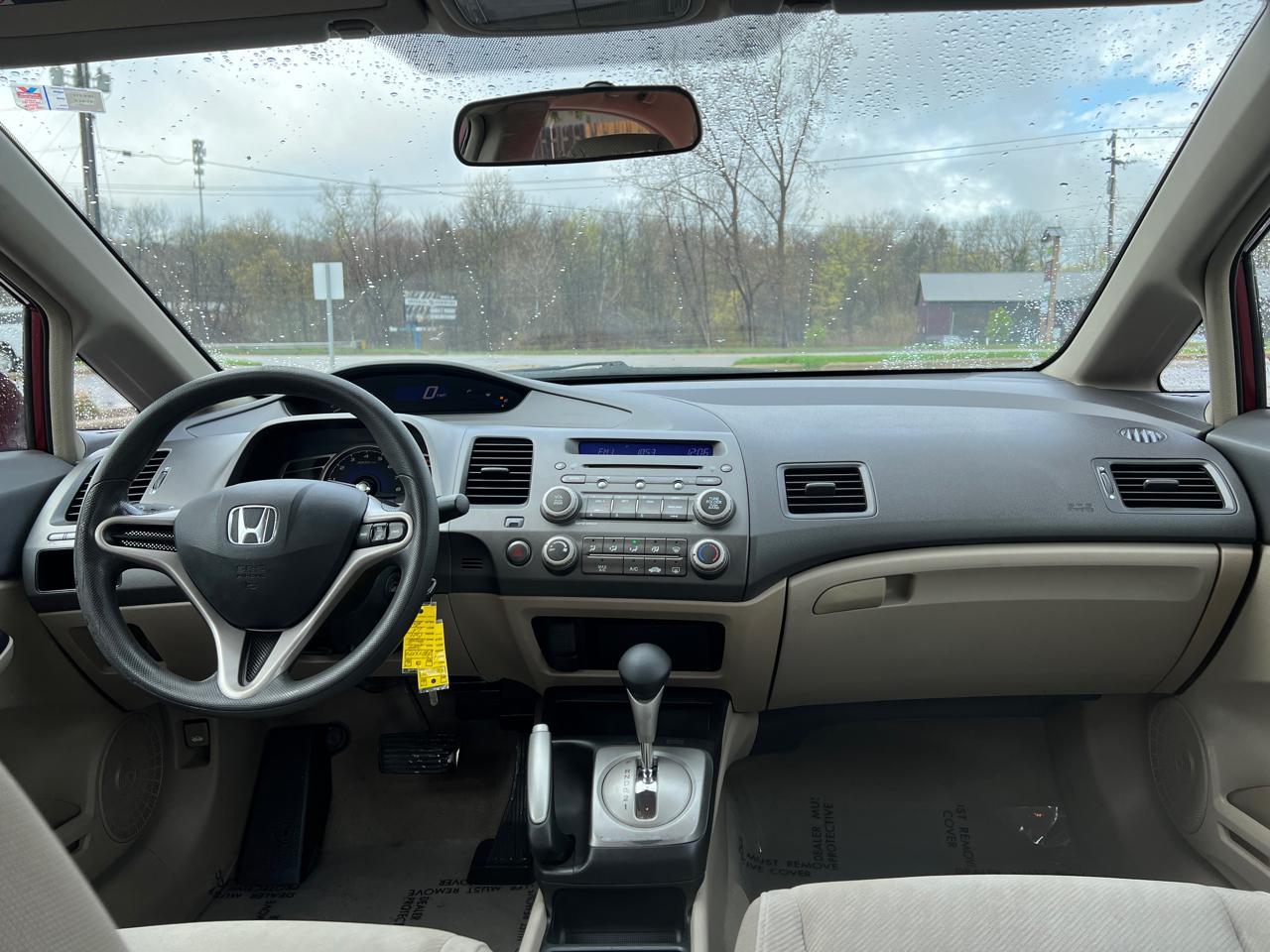 Honda Civic LX Sedan 5-Speed AT 2009