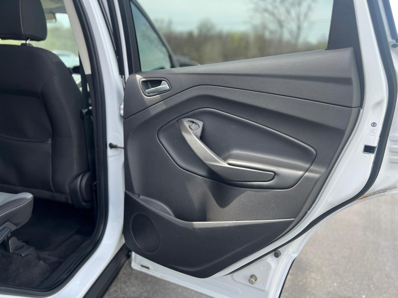 Ford Escape SE 4WD 2014