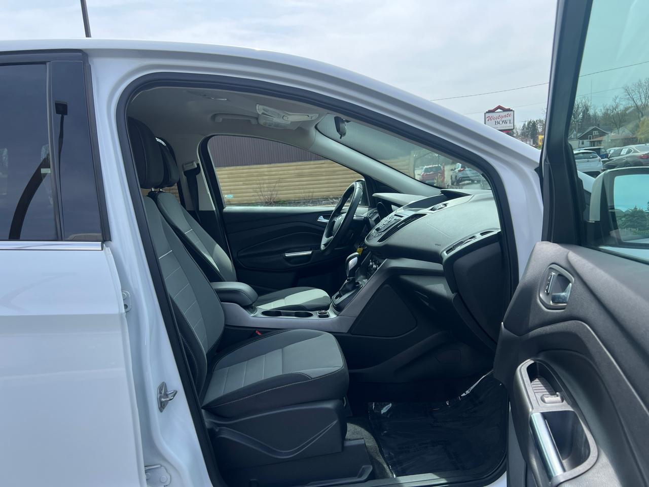 Ford Escape SE 4WD 2014