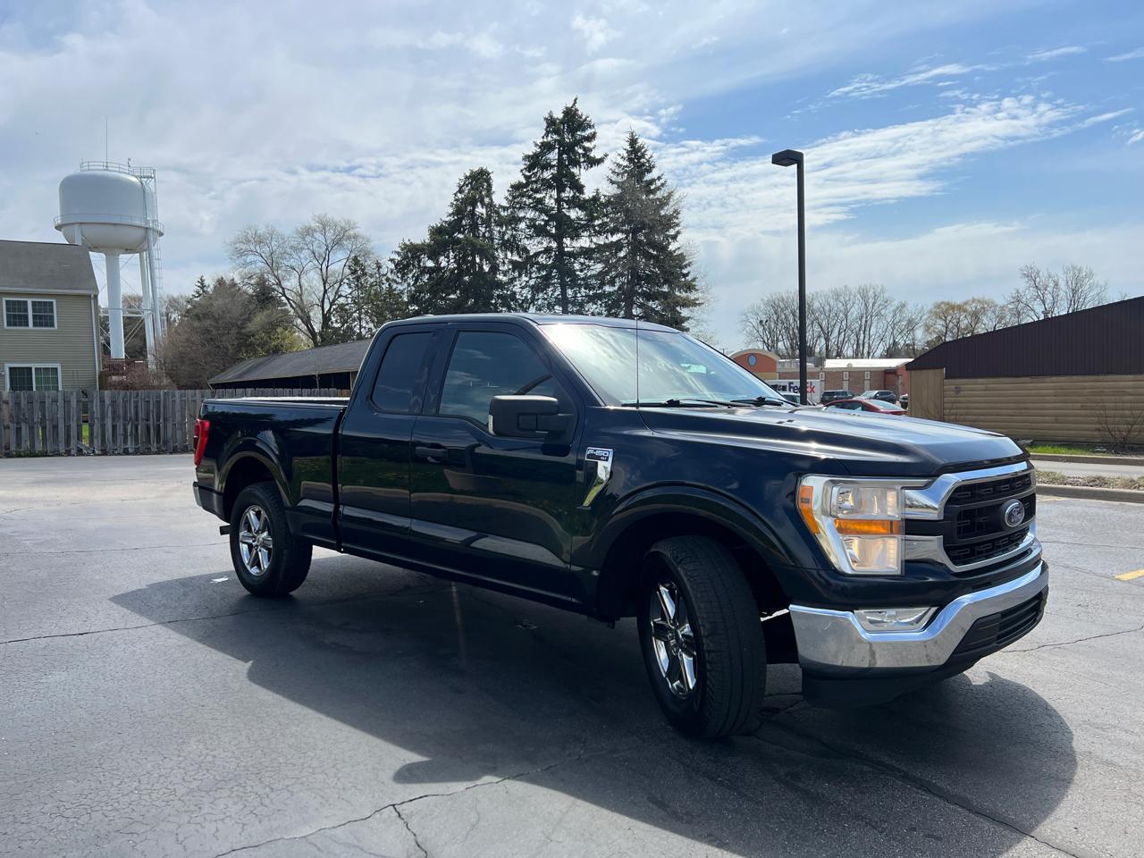 Ford F-150 XL SuperCab 6.5-ft. Bed 2WD 2021