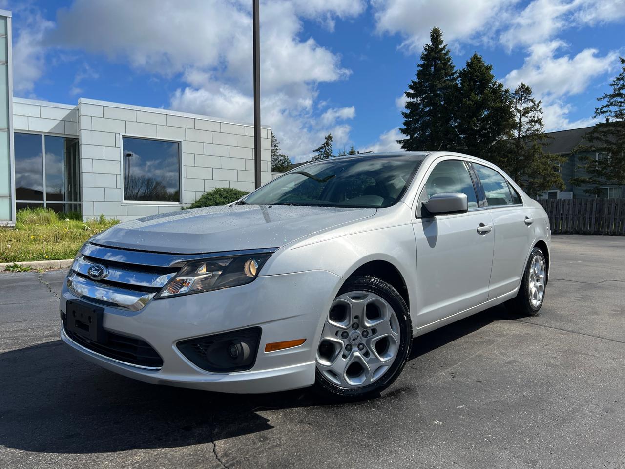 Ford Fusion SE 2010