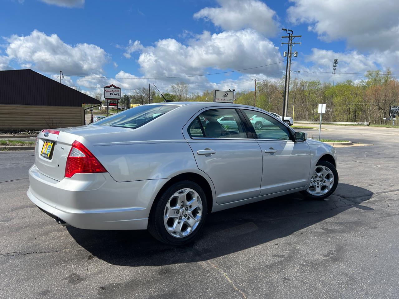 Ford Fusion SE 2010