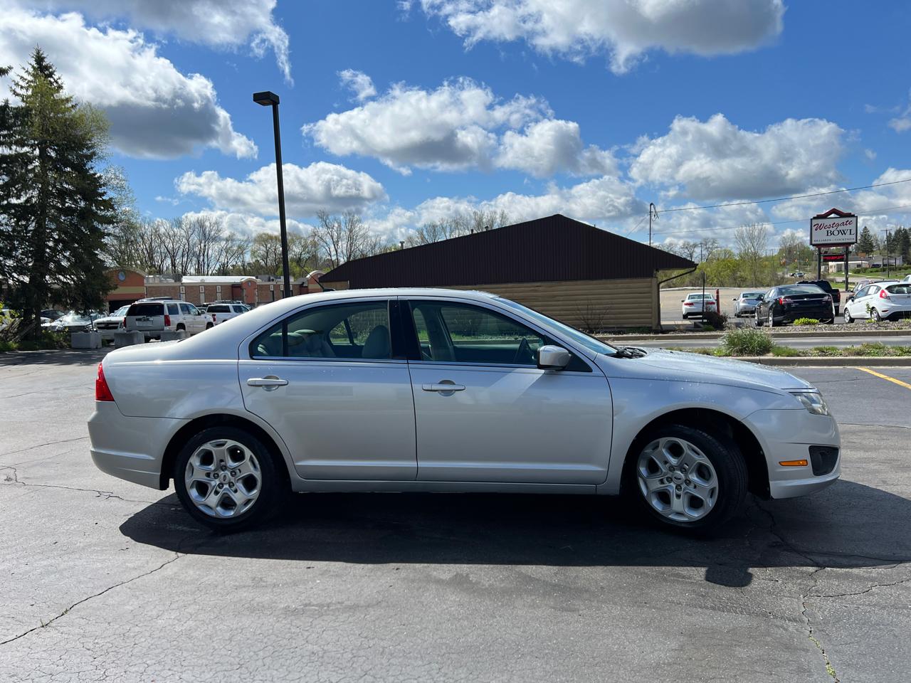 Ford Fusion SE 2010