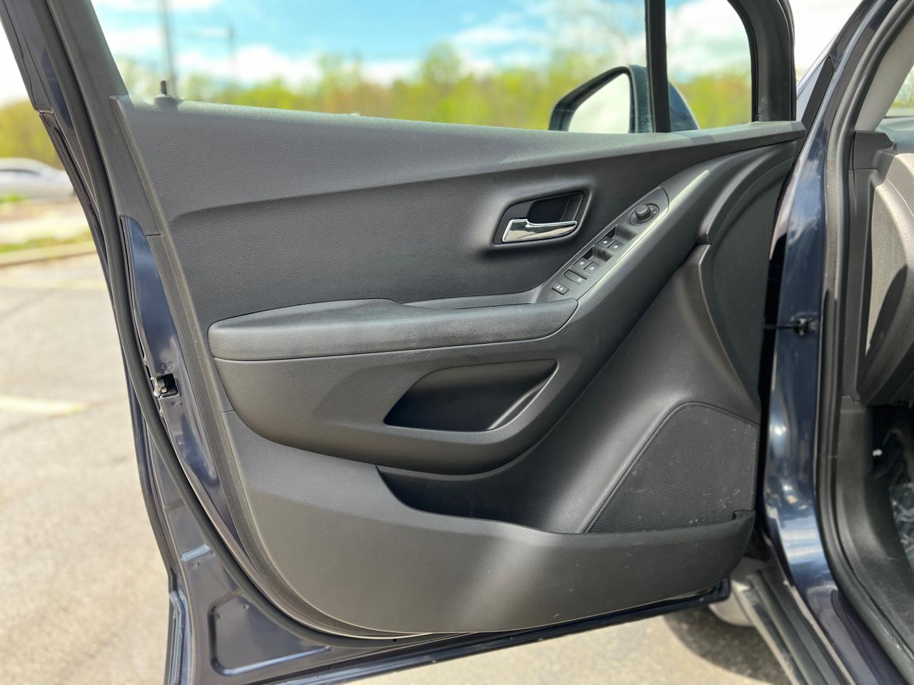 Chevrolet Trax LS FWD 2019
