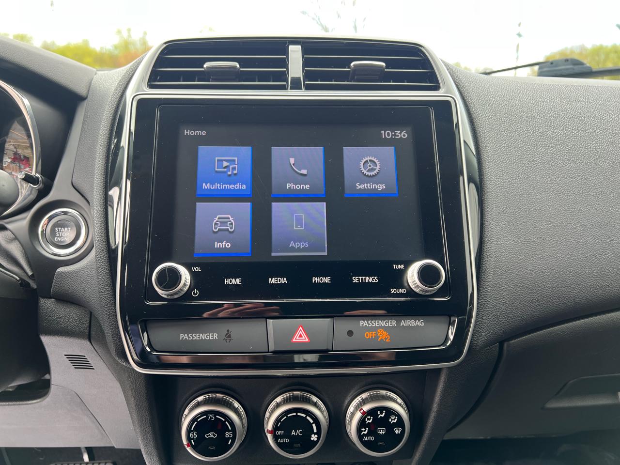 Mitsubishi Outlander Sport  2021