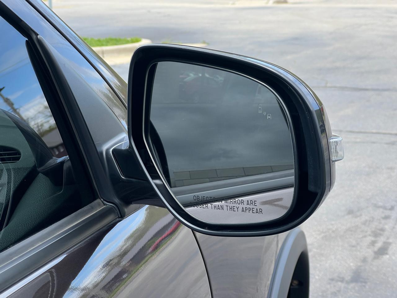 Mitsubishi Outlander Sport  2021