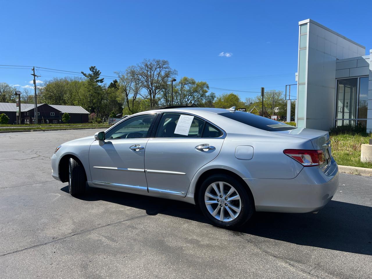 Lexus ES 350 Sedan 2010