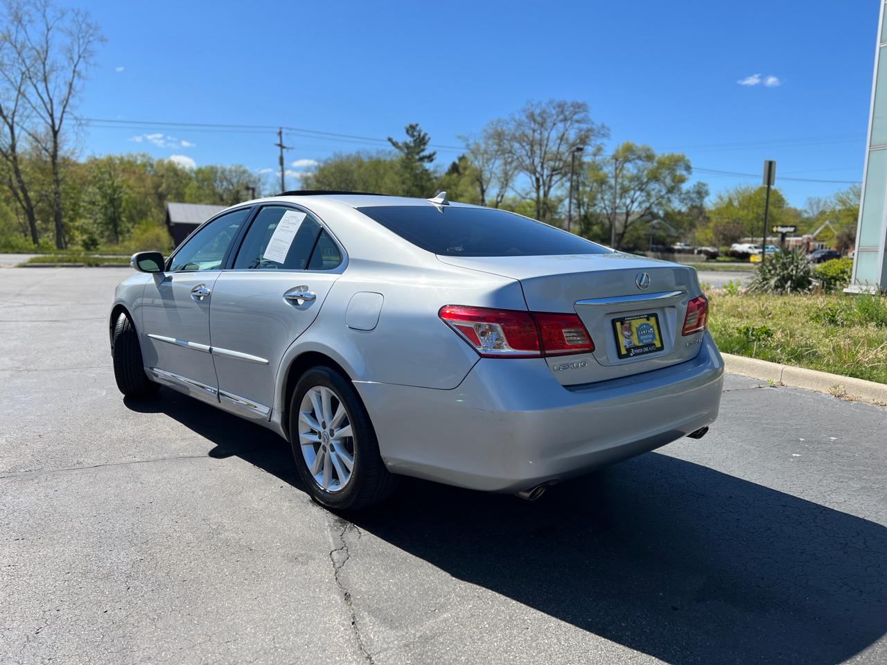 Lexus ES 350 Sedan 2010